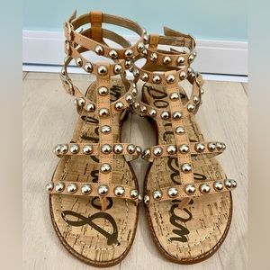 Sam Edelman: Eavan Studded Gladiator Sandals- Natural Sand. Size 8/ EUR 38.